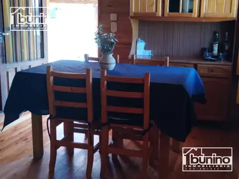 Casa en Alquiler Temporal con 1 cochera