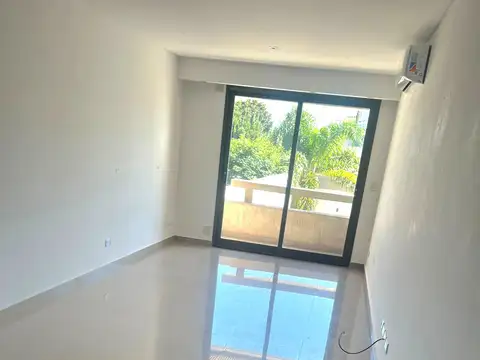 Humahuaca 200, Piso 1