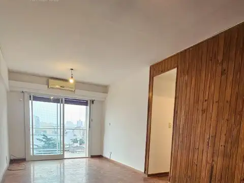 VENTA DEPARTAMENTO 4 AMBIENTES FLORESTA