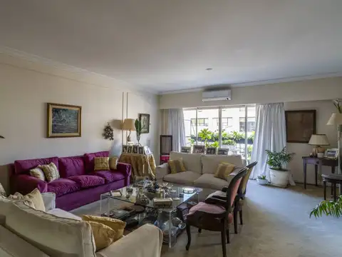 Departamento en Venta de 7 ambientes