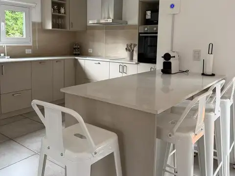 Casa en Alquiler en San Carlos de Bariloche [Cod: 2872]