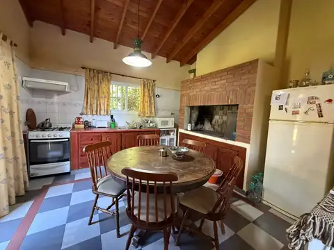 Casa - Venta - Argentina, Lobos