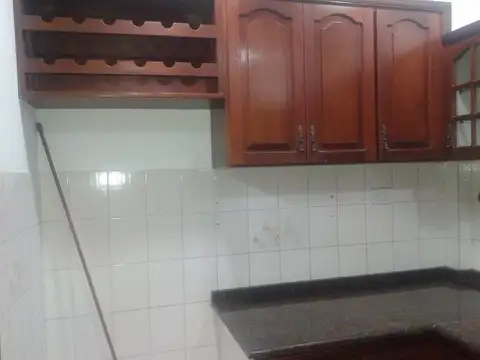 Galpon en Venta en Quilmes Oeste, USD 200.000