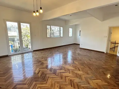 VENTA PH 4 AMBIENTES | 2 TERRAZAS | Por escalera