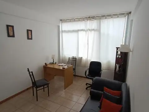 VENTA OFICINA EN PALACIO DEL CRISTAL