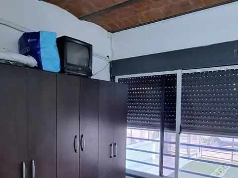 Depto Tipo Casa en Venta con 1 cocheras