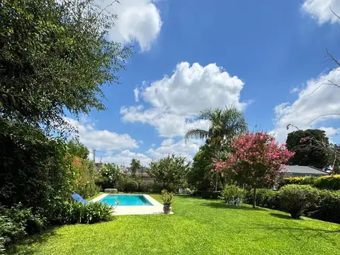 Casa en Alquiler en Barrancas De San Jose, USD 2.000