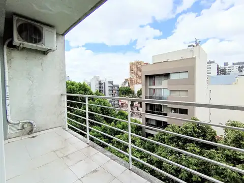 Manzoni 100, Piso 7