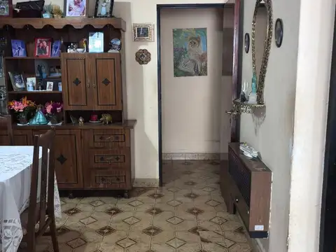 Casa 3 ambientes con 2 baños