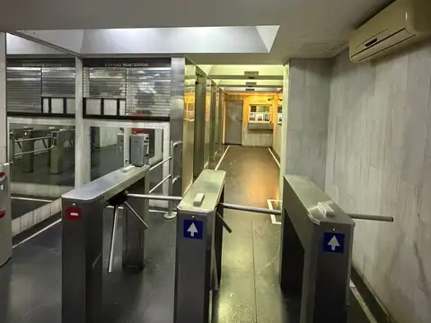 Oficina en Venta con 1 cochera