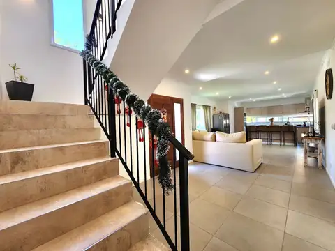 Casa en venta - 4 ambientes - barrio San Alfonso, Pilar del Este