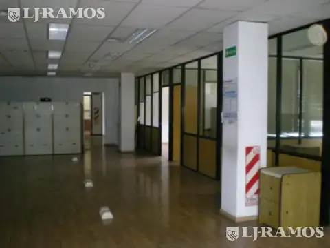 Oficina Monoambiente con 2 baños