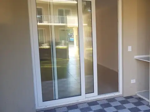 Departamento en Alquiler en Pilar, USD 450