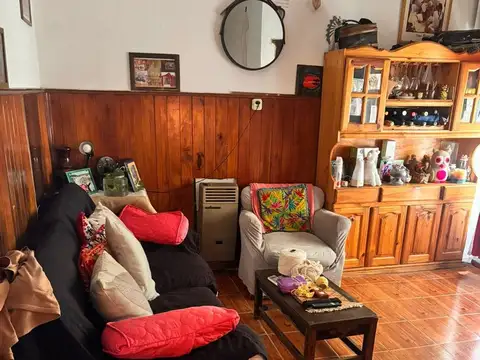 Casa en Venta con 1 cochera
