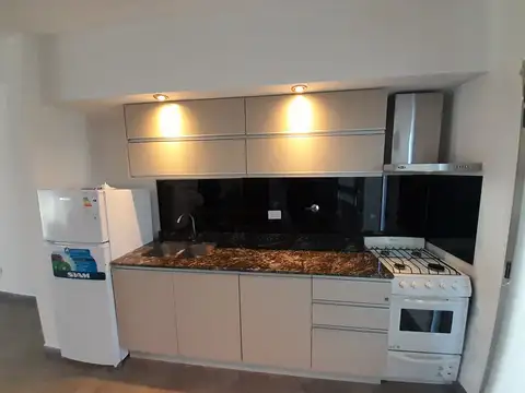 Depto Tipo Casa 3 ambientes con 1 baño