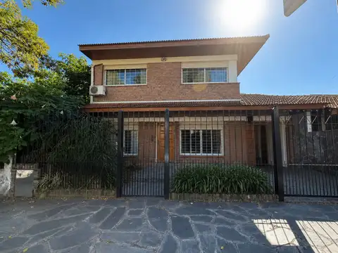 Casa en Venta Chubut 955