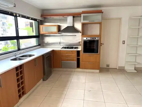 Departamento en Alquiler de 3 dormitorios