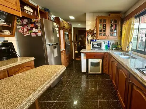 Departamento en Venta con 2 cocheras