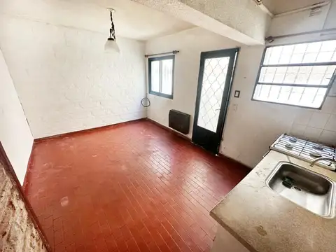 Depto Tipo Casa en Venta de 2 ambientes