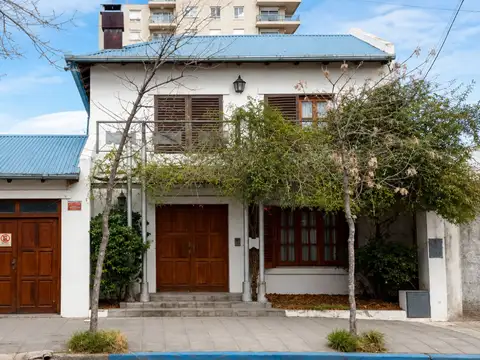 Venta de casa en H. Lagos N° 520, Santa Rosa
