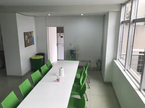 Oficina Monoambiente con 2 baños