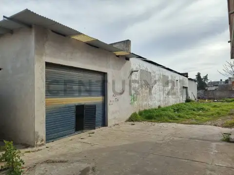 Av. del Libertador , Piso 6848