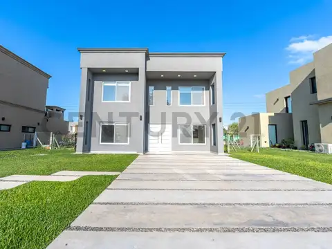 Casa 4 ambientes con 3 baños