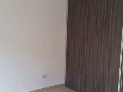 Depto Tipo Casa en Alquiler 1 año