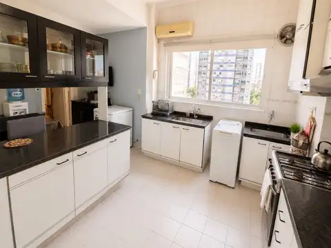 Departamento 3 ambientes con dependencia 132M2! - Caballito