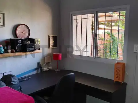 Retasada   EN VENTA - CASA 2 DOMITORIOS - CARCARAÑA