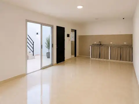 ALQUILER PH MONO PATIO INCLUYE EXPENSAS S.MARTIN