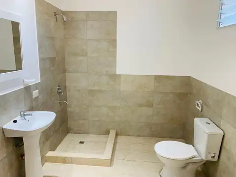 Depto Tipo Casa en Alquiler en Villa Maipu, $ 620.000