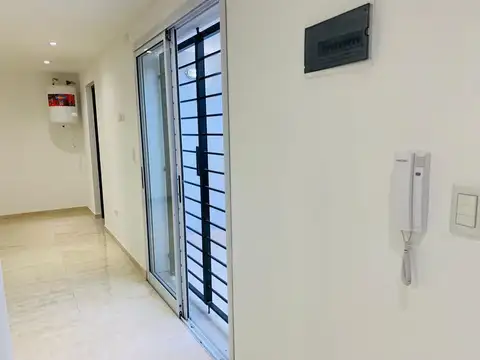 Depto Tipo Casa en Alquiler de Monoambiente