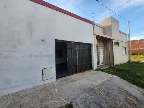 DOS CASAS EN CALLE ROCA EN GUALEGUAYCHU