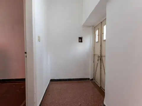 Depto Tipo Casa en Venta 86 años