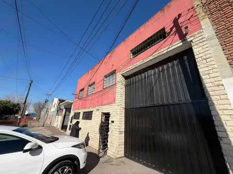 Galpon en Venta en Quilmes Oeste, USD 279.900