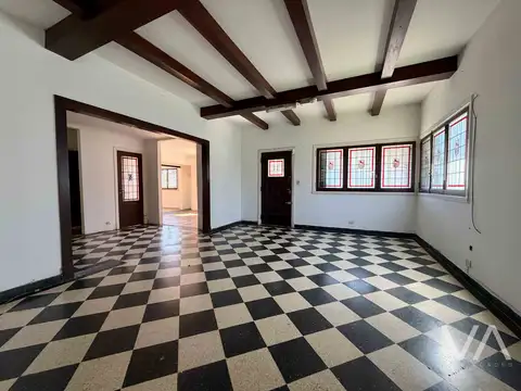 Casa en Alquiler de 3 dormitorios