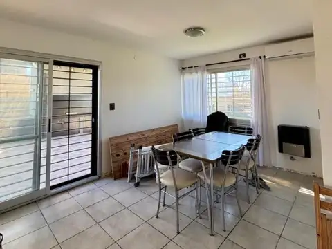 Casa en Alquiler al Oeste