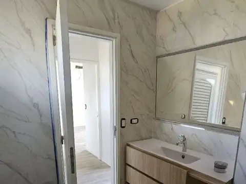 Casa 3 ambientes con 2 baños