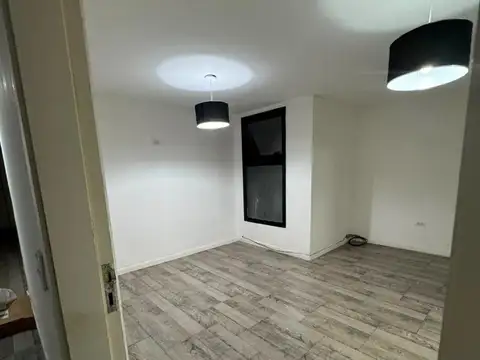 Depto Tipo Casa en Alquiler de 2 ambientes