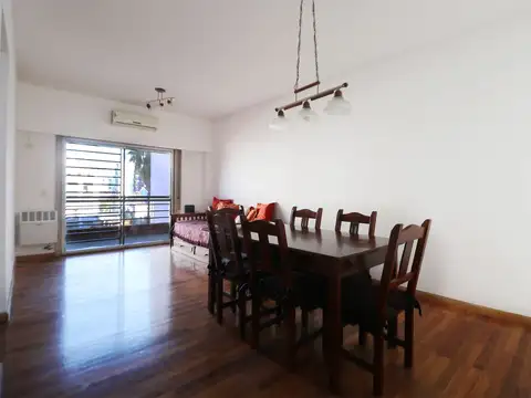 3 AMBIENTES CFTE LUMINOSO CON BALCON V CRESPO