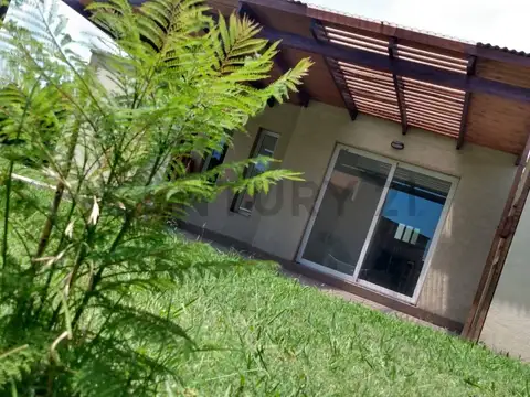 Las Margaritas 3500