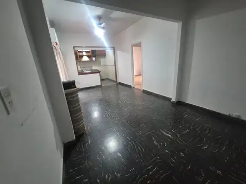 Depto Tipo Casa en Alquiler de 2 dormitorios