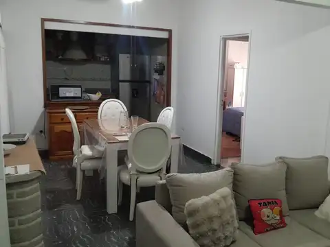 Depto Tipo Casa en Alquiler en Villa Real, $ 900.000