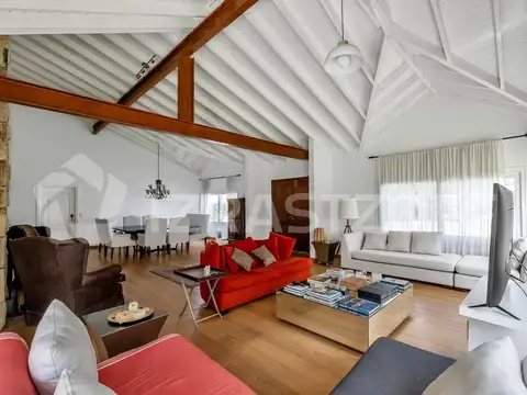 Casa en Venta 14 años