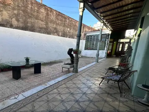 Casa de 5 ambientes en Venta en Almagro