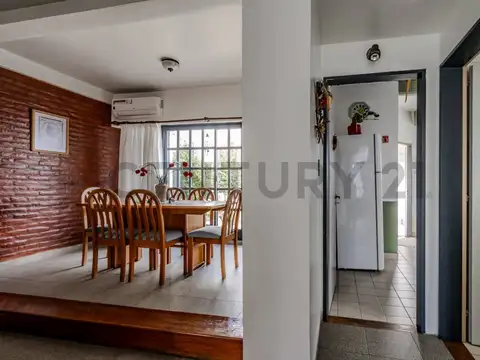 Casa en Venta en Villa Luro, USD 350.000