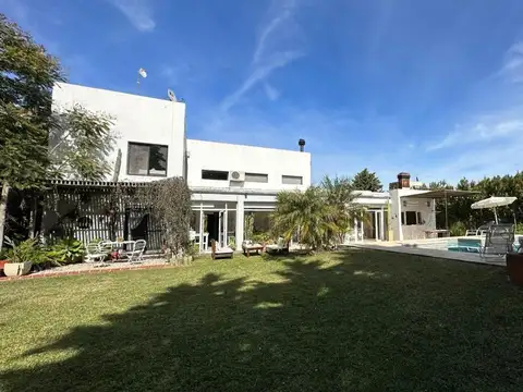 Casa en Venta en Pueblo General Belgrano, USD 220.000
