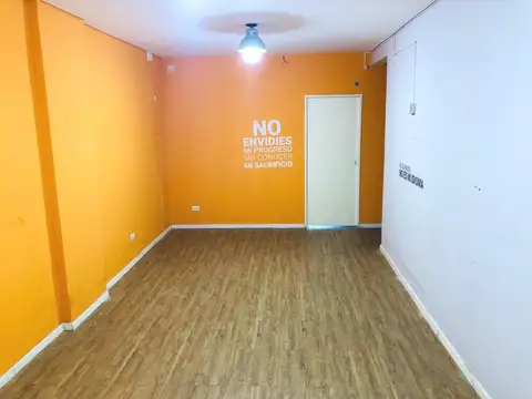 VENTA DEPARTAMENTO TRES AMBIENTES BELGRANO CON SEGURIDAD.