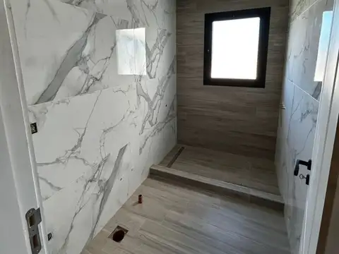 Casa - Venta - Argentina, Mar del Plata - Av. jorge newbery 5000